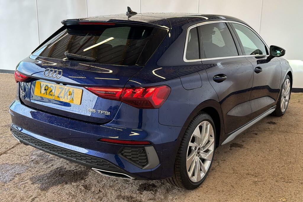 Audi A3 1.5 Tfsi 35 S Line Sportback S Tronic E Blue #4