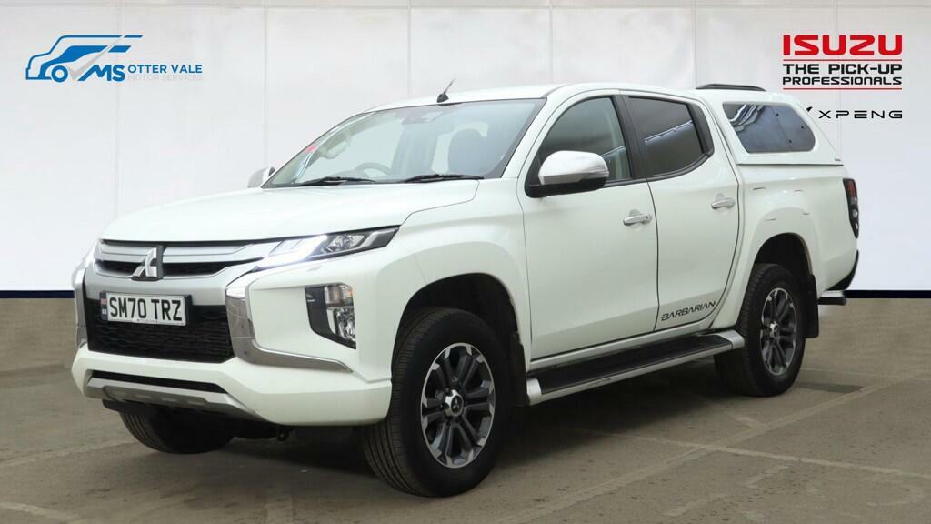 Mitsubishi L200 2.2 Di-d Dc Barbarian Pickup Double Cab White #2