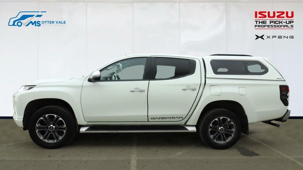 Mitsubishi L200 2.2 Di-d Dc Barbarian Pickup Double Cab White #5
