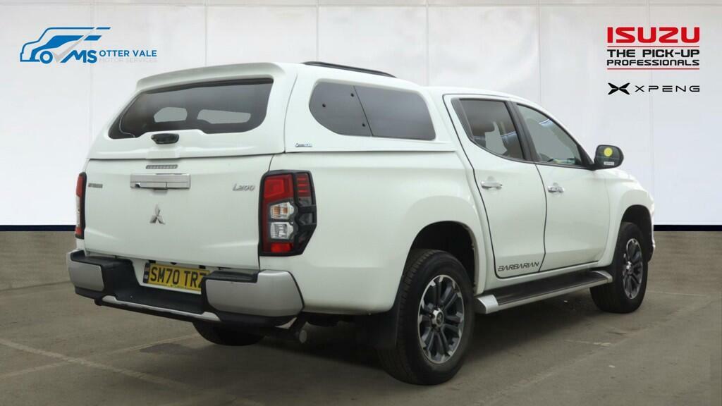 Mitsubishi L200 2.2 Di-d Dc Barbarian Pickup Double Cab White #4