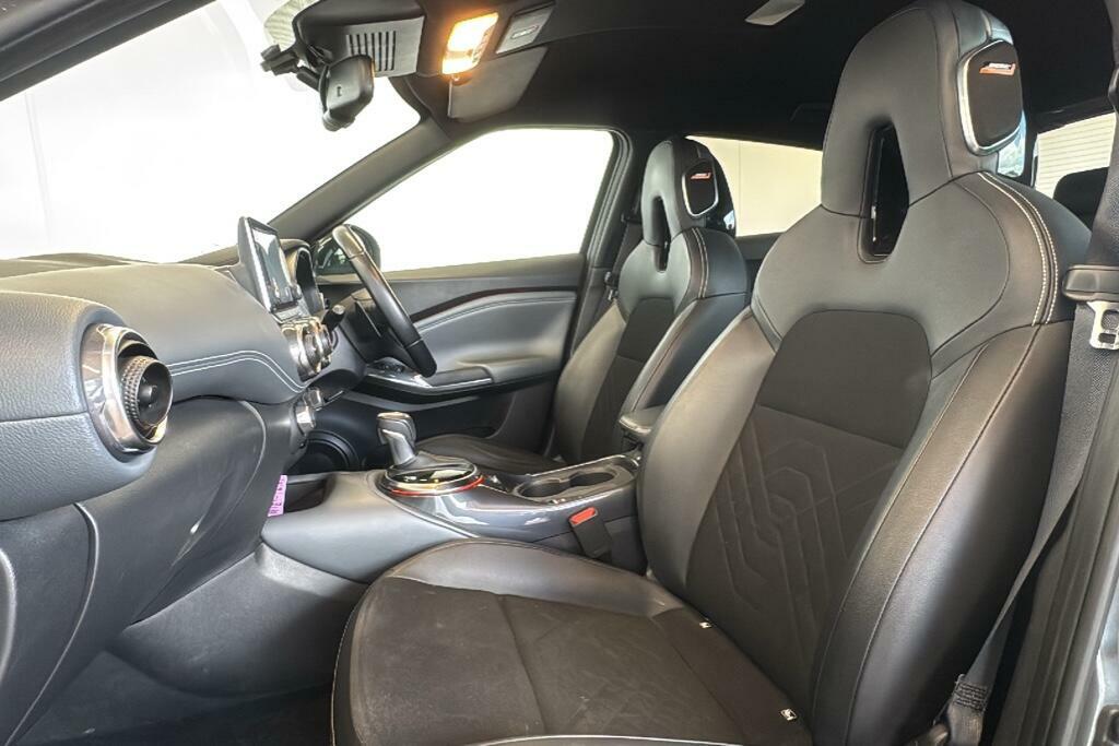 Nissan Juke Tekna Black #14