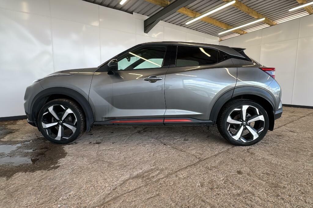 Nissan Juke Tekna Black #5