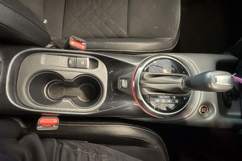 Nissan Juke Tekna Black #30