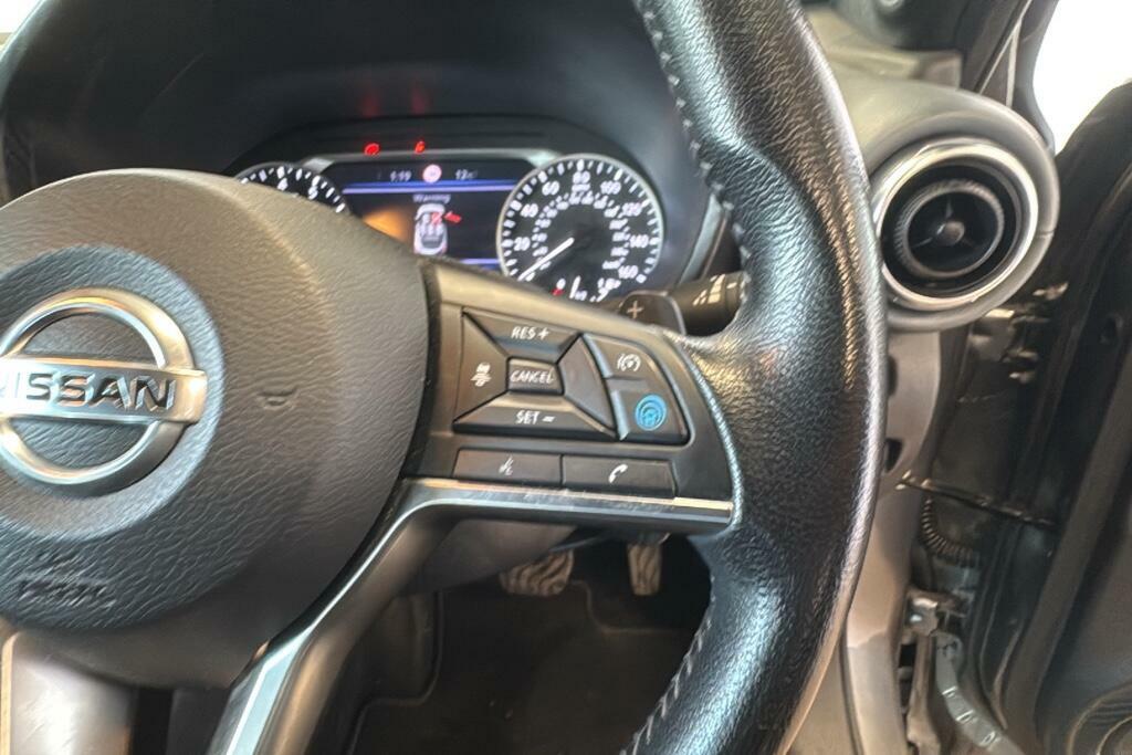 Nissan Juke Tekna Black #22