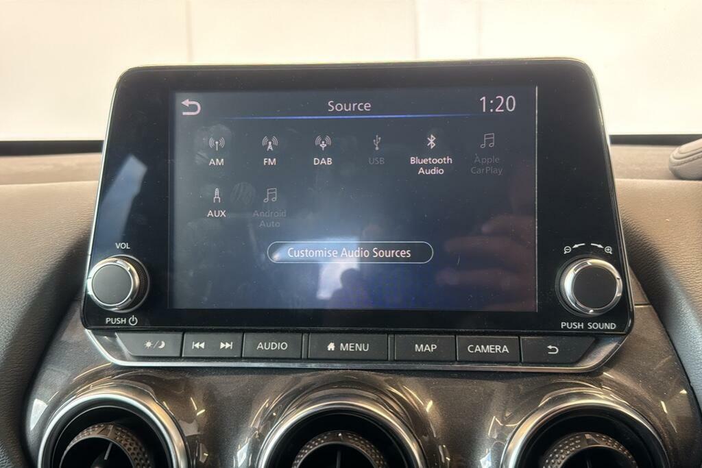 Nissan Juke Tekna Black #26