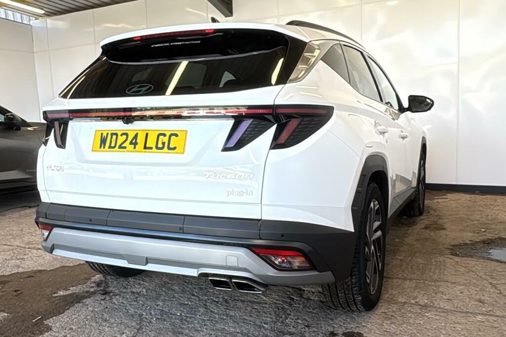 Hyundai Tucson Hatchback Grey #2