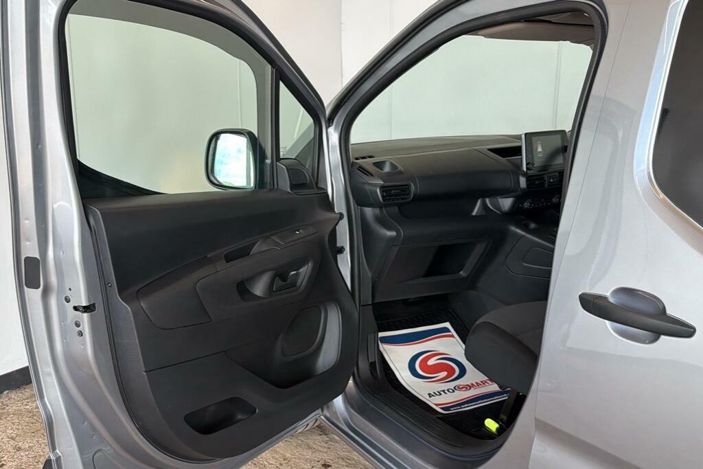 Vauxhall Combo Combo 2000 Dynamic Td White #13