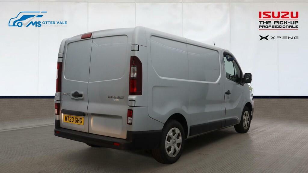 Renault Trafic 2.0 Dci Blue Sl30 Business Panel Van M Grey #4