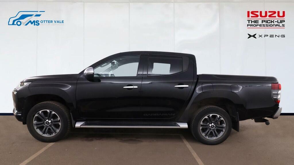 Mitsubishi L200 2.2 Di-d Dc Barbarian Pickup Double Cab Black #5