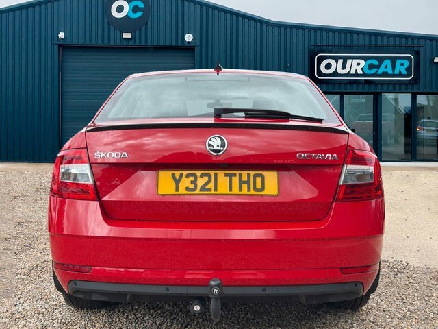 Skoda Octavia 2019 1.0 Tsi Gpf Se Technology Hatchback Petro Y321THO Red #4
