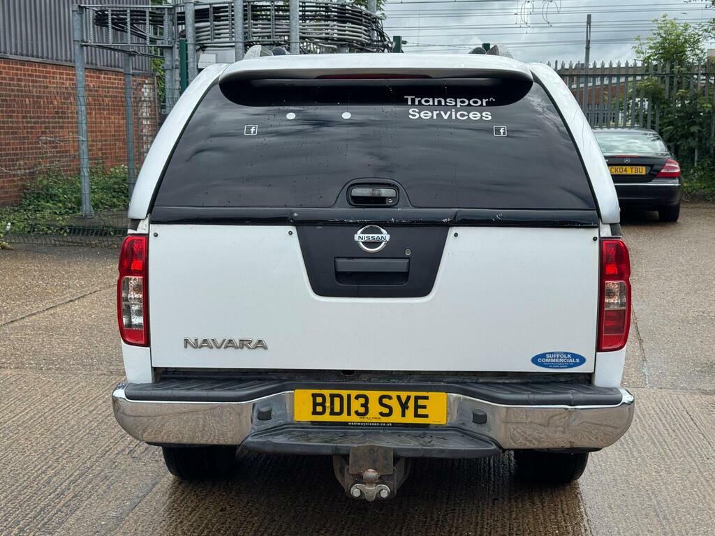Nissan Navara Double Cab Pick Up Black #15