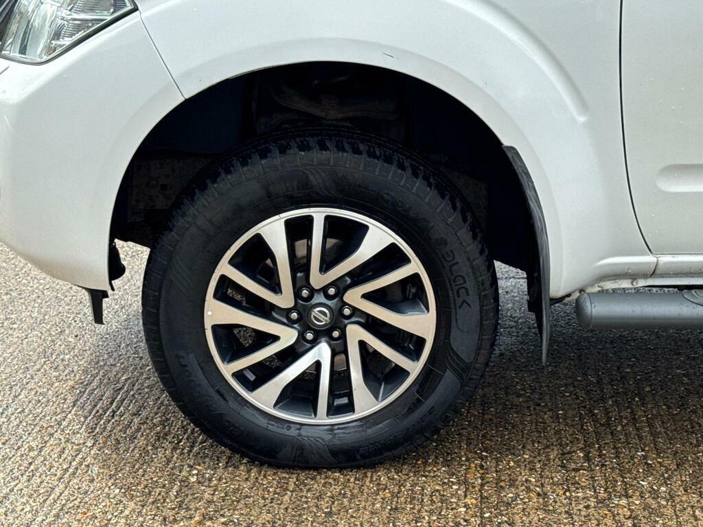 Nissan Navara Double Cab Pick Up Black #34