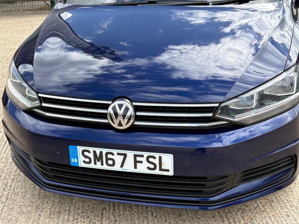 Volkswagen Touran Mpv Black #24