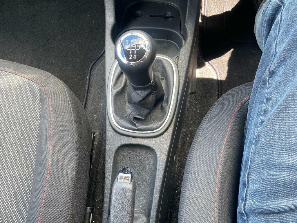 Vauxhall Corsa 1.4I 16V Sxi White #18