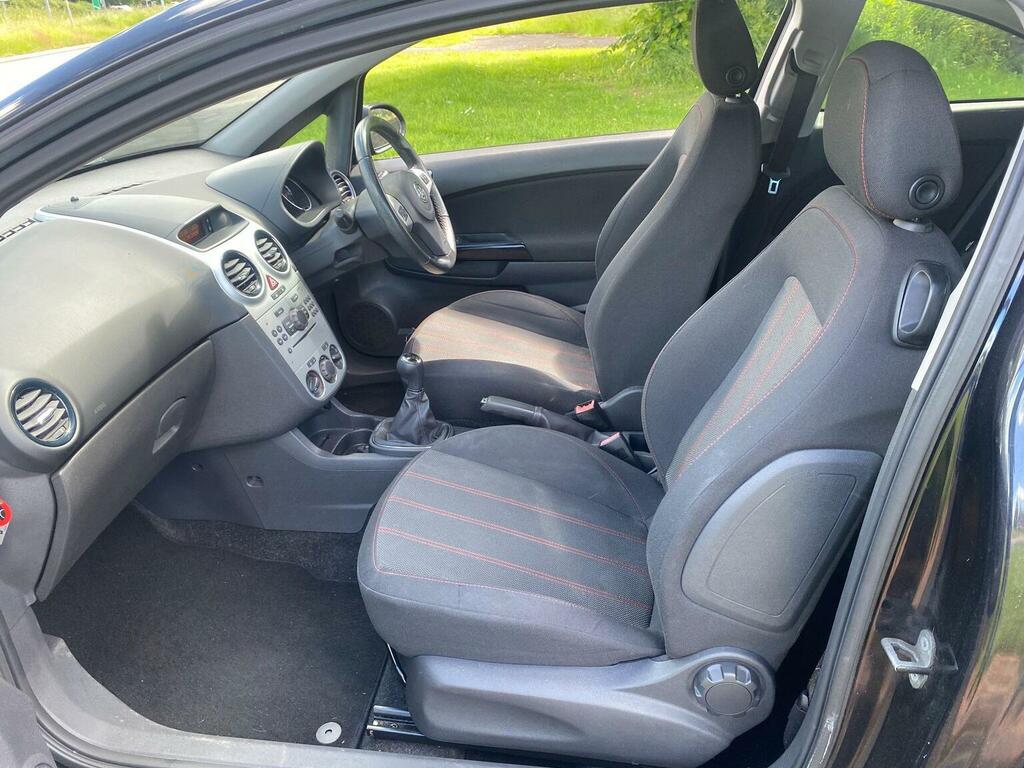 Vauxhall Corsa 1.4I 16V Sxi White #9