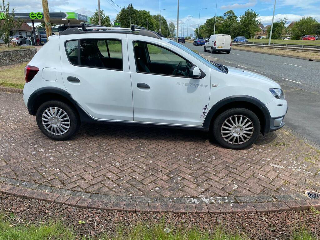 Dacia Sandero Stepway 1.5 Dci Ambiance Euro 6 Ss 201666 NA66WCE White #4