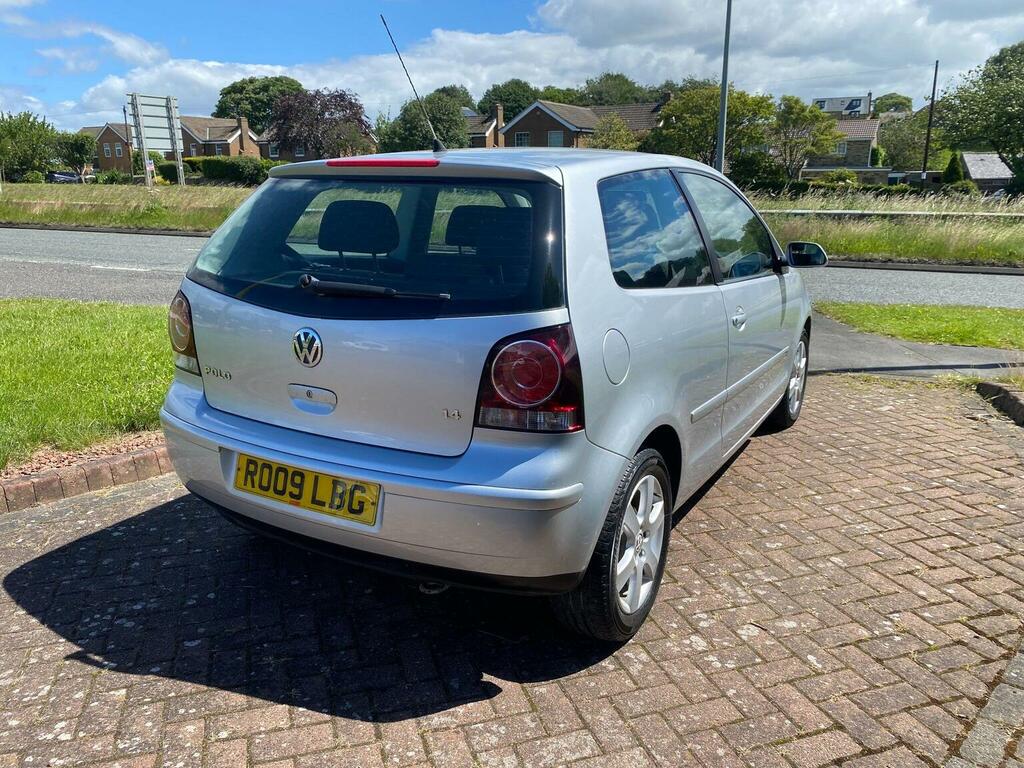 Volkswagen Polo 1.2 E Silver #9