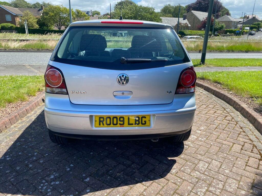 Volkswagen Polo 1.2 E Silver #4