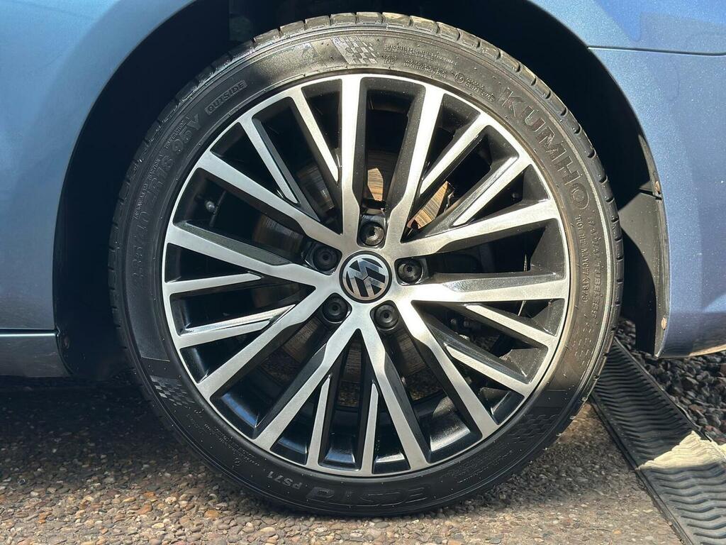 Volkswagen CC 2.0 Gt Tdi Bluemotion Technology Dsg 148 Bhp Black #41