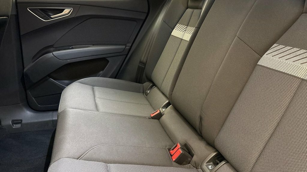 Audi Q4 E Tron Q4 E-tron Sport 35 Black #4