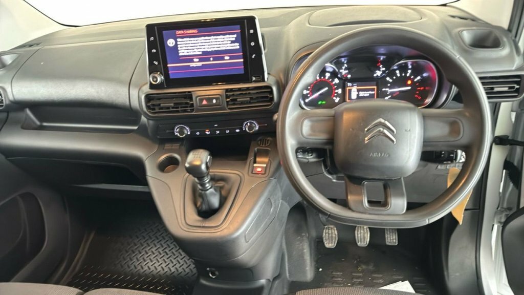 Citroen Berlingo 1.5L Enterprise Edition M White #3