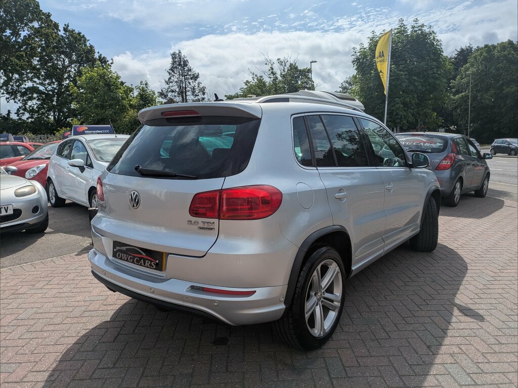Volkswagen Tiguan R Line 2.0Tdi Bmt 4Motion White #7
