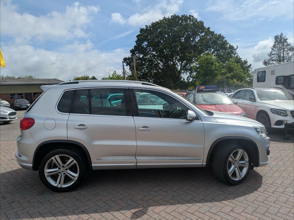 Volkswagen Tiguan R Line 2.0Tdi Bmt 4Motion White #8