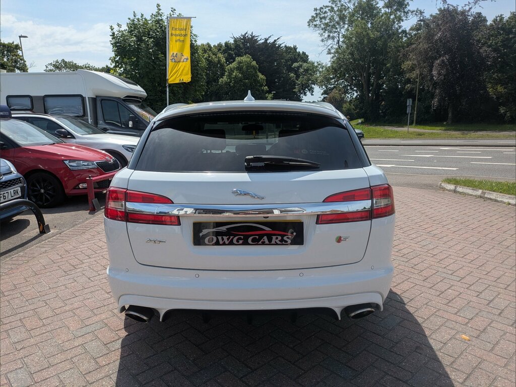 Jaguar XF 3.0D S V6 Portfolio Sportbrake Eur White #5