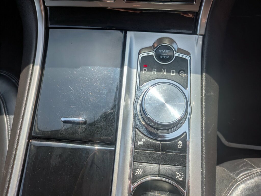 Jaguar XF 3L Portfolio Silver #15