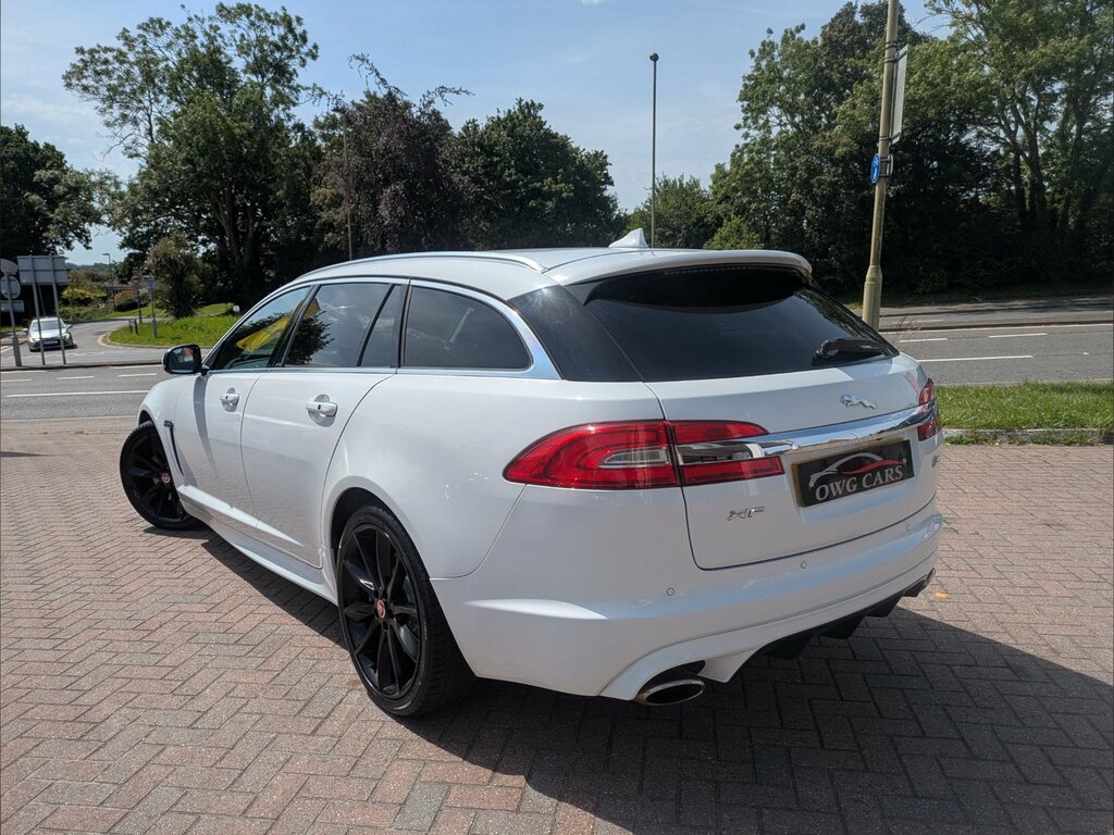 Jaguar XF 3.0D S V6 Portfolio Sportbrake Eur White #4