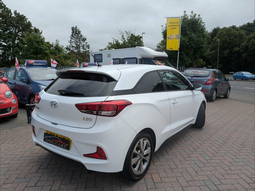 Hyundai I20 1.2 Se 2015 Black #7