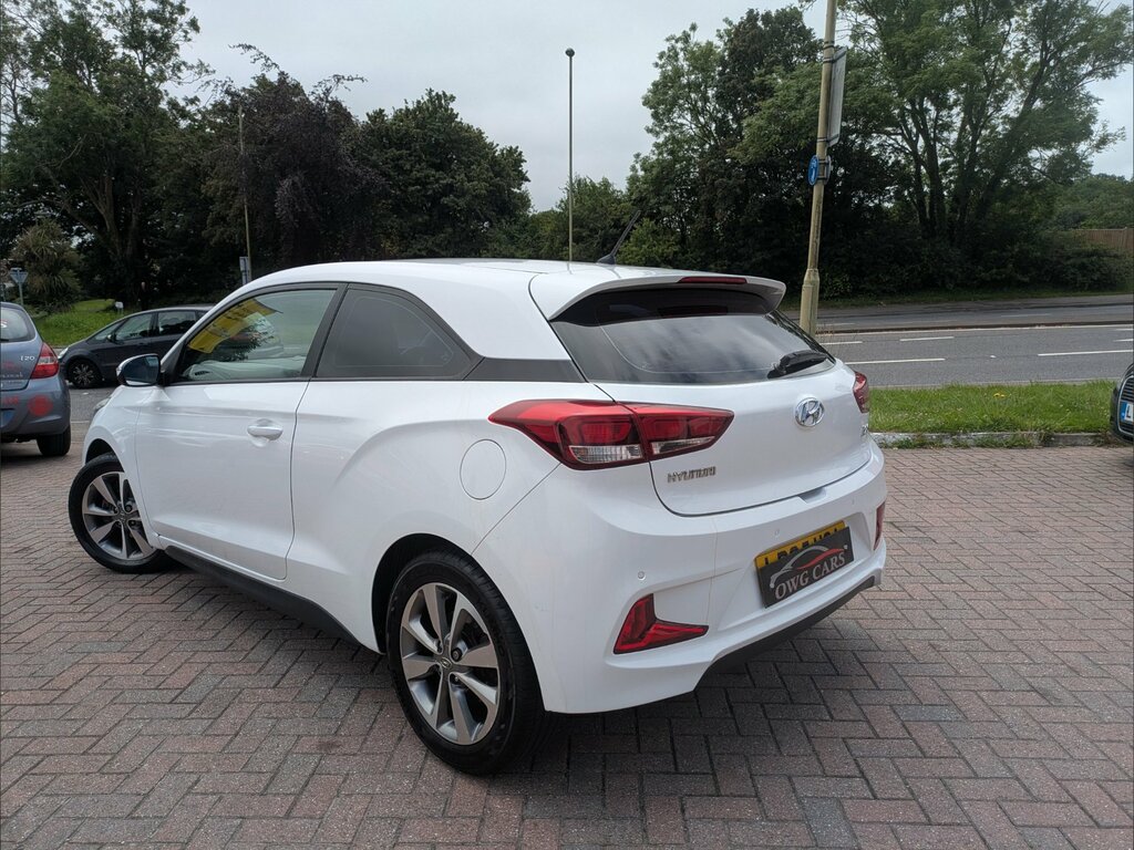 Hyundai I20 1.2 Se Coupe Euro 6 84 Ps White #5