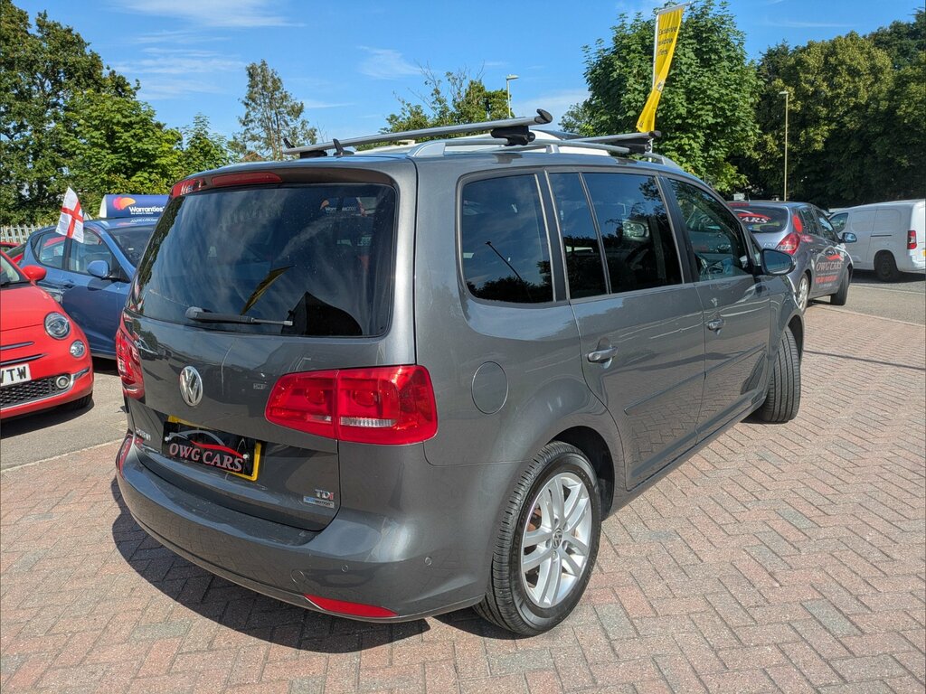 Volkswagen Touran 1.4 Tsi Bluemotion White #7