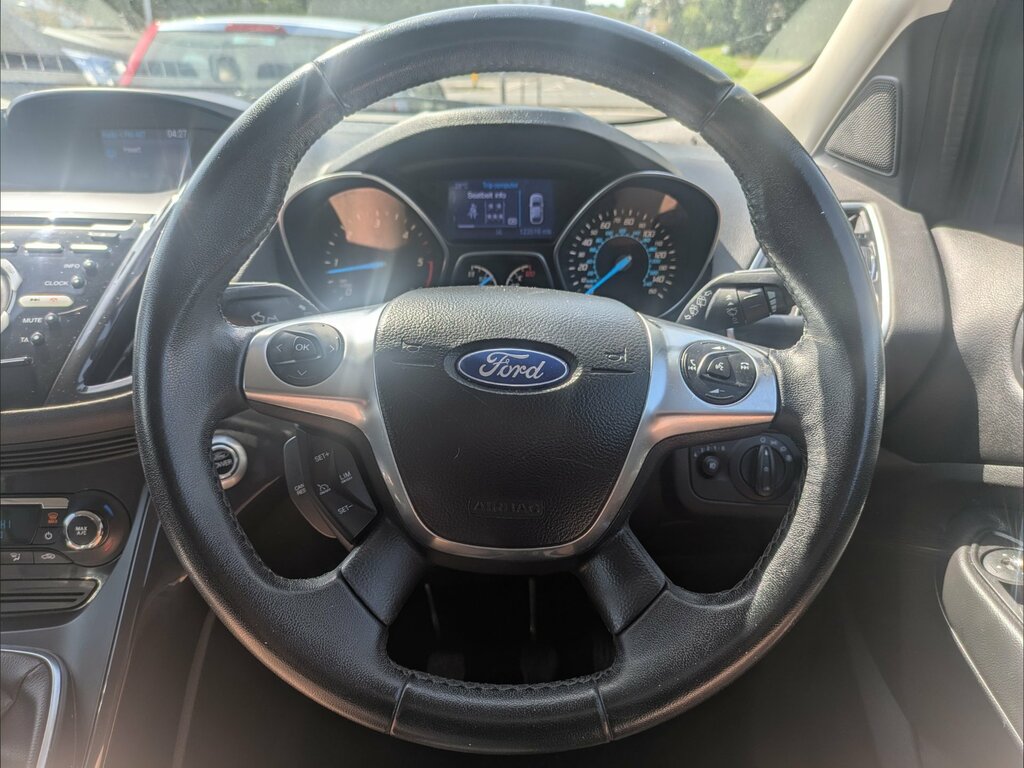 Ford Kuga 2.0 Tdci Titanium X 2Wd Euro 5 White #10
