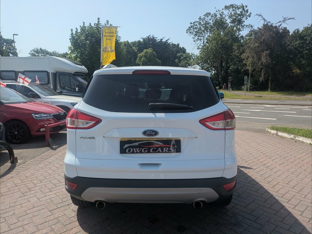 Ford Kuga 2.0 Tdci Titanium Suv Awd Euro 5 White #6