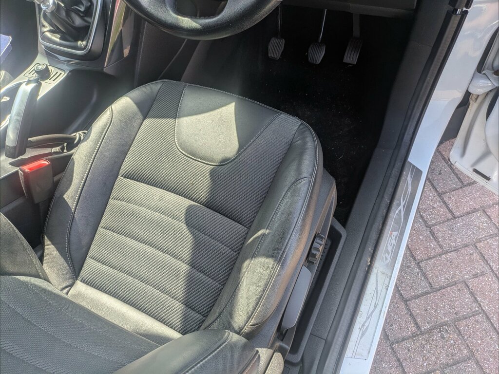 Ford Kuga 2.0 Tdci Titanium X 2Wd Euro 5 White #17