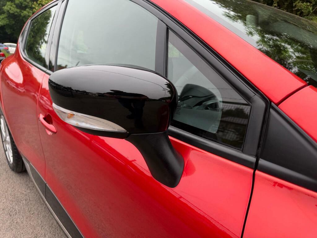 Renault Clio Hatchback Black #8
