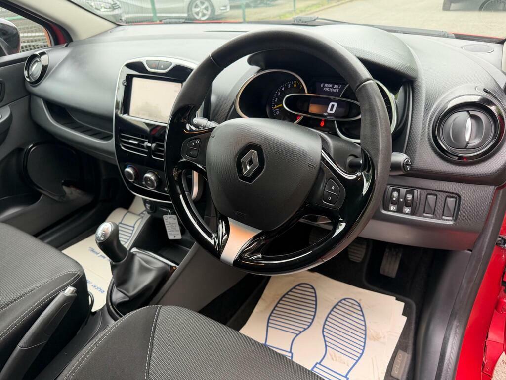 Renault Clio Hatchback Black #16