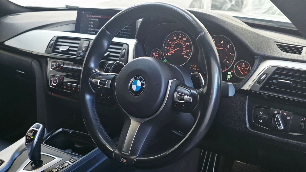 BMW 4 Series 3.0 M Sport Xdrive Euro 6 Ss YF69TBX #2