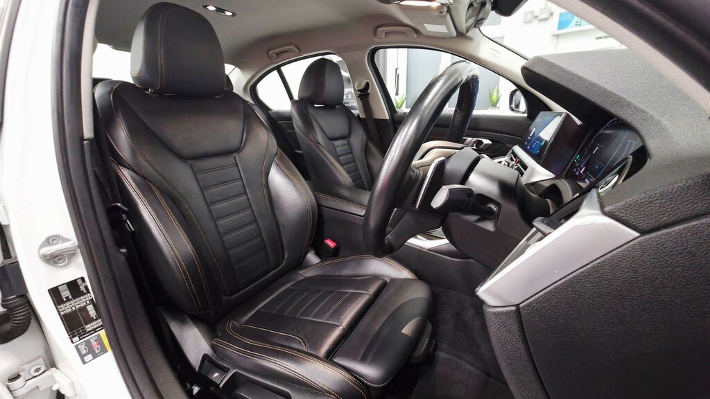BMW 3 Series 2.0 12Kwh Sport Pro Euro 6 Ss LR69RSV #4