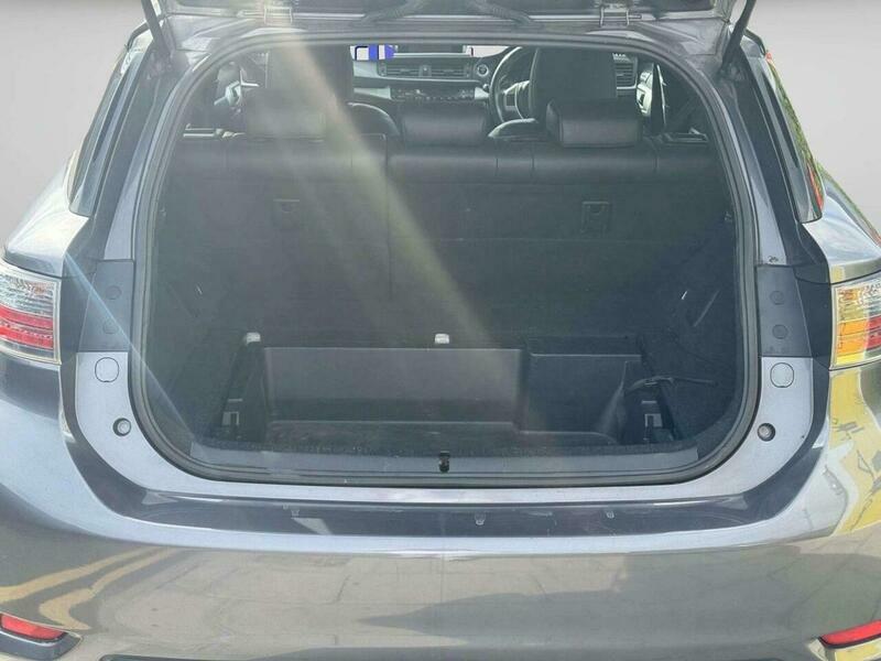 Lexus CT 200H Se-i Hatchback Black #37