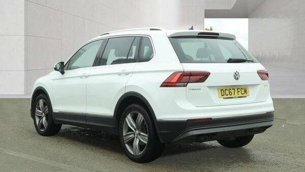 Volkswagen Tiguan 2.0 Tdi Sel Euro 6 Ss White #4