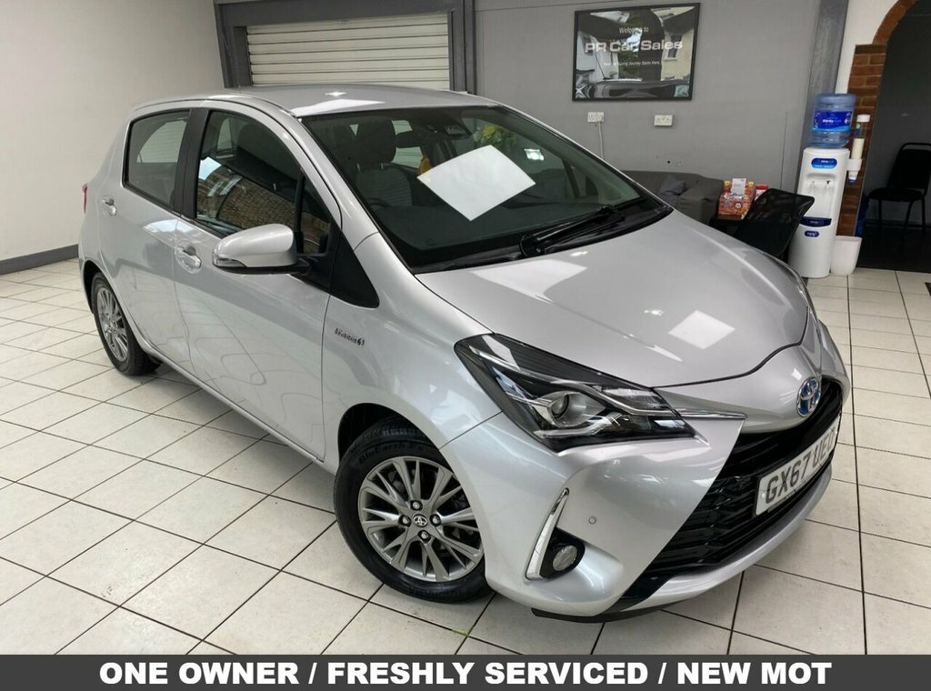 Toyota Yaris 1.5L Icon Silver