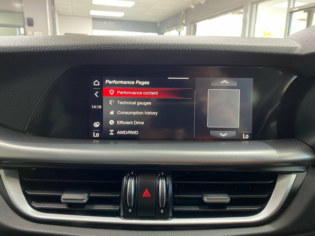 Alfa Romeo Stelvio Tb Veloce  #23