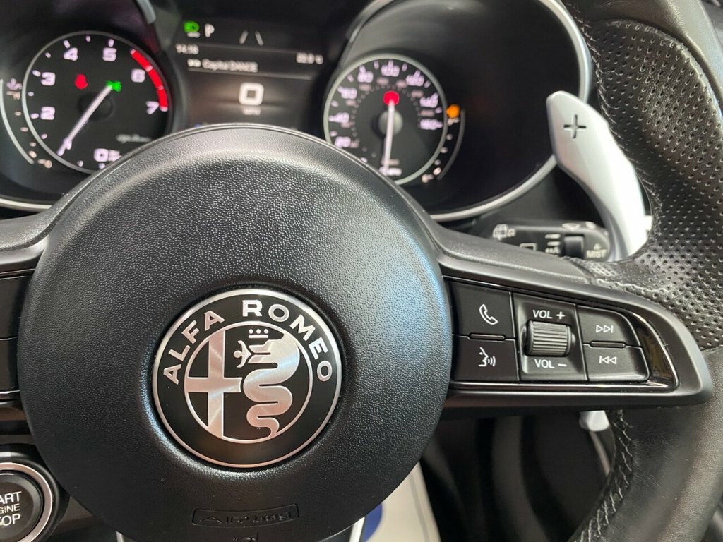 Alfa Romeo Stelvio Tb Veloce  #12