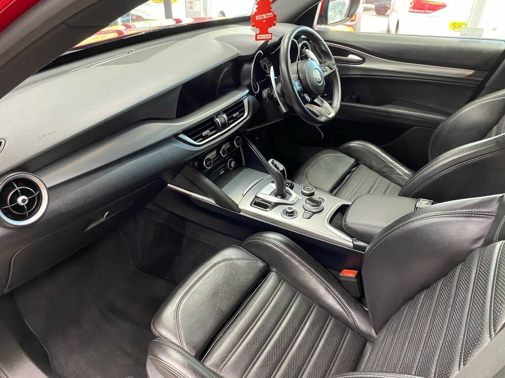 Alfa Romeo Stelvio Tb Veloce  #39