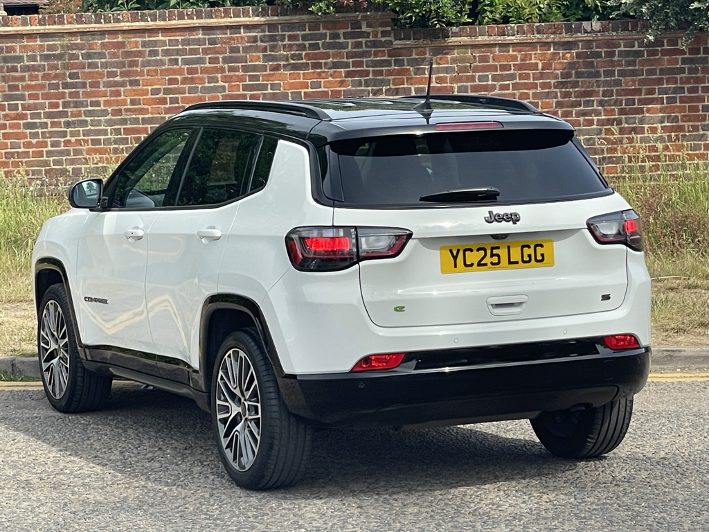 Jeep Compass 1.5 T4 E-torque Hybrid Altitude Dct Black #6