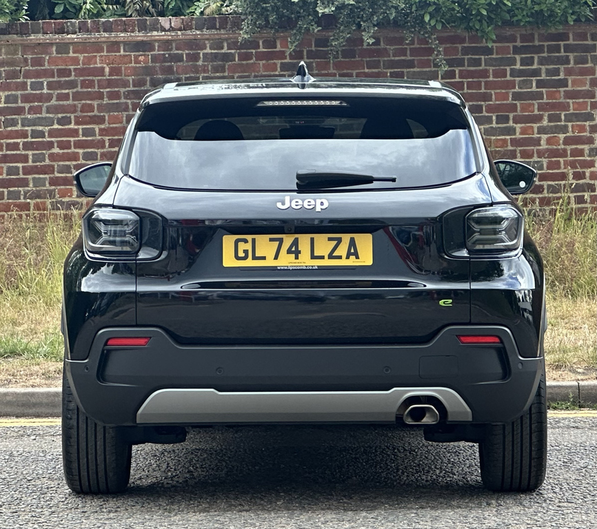 Jeep Avenger 1.2 E-hybrid Summit Dct Black #4