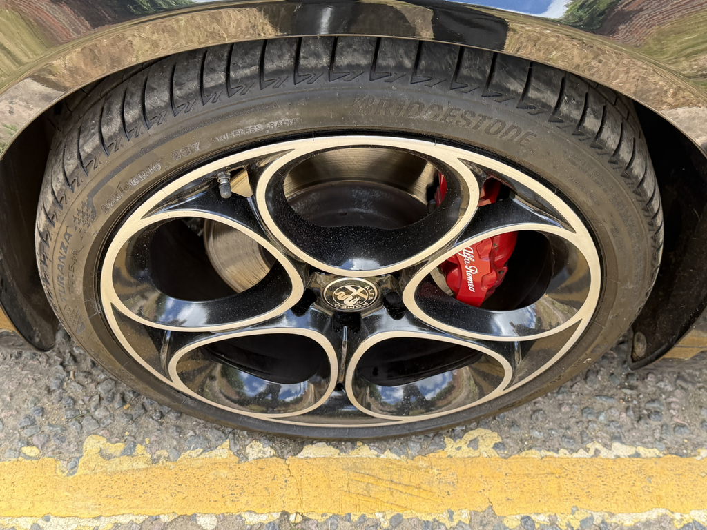 Alfa Romeo Giulia #11