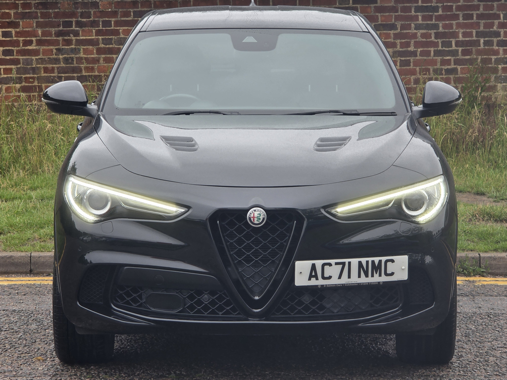 Alfa Romeo Stelvio 2.9 V6 Biturbo 510 Quadrifoglio Acc Black #2
